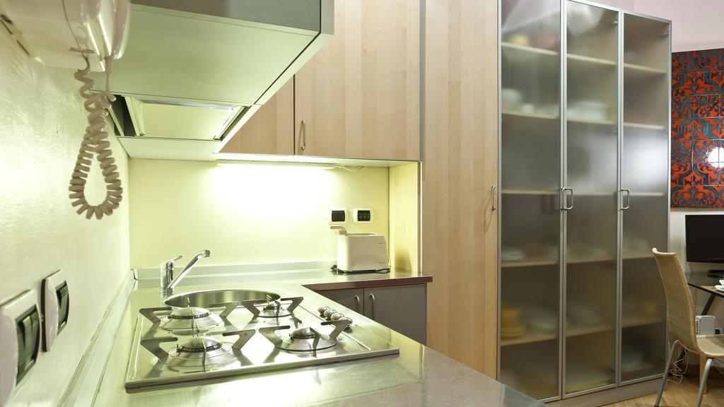 Italianway-Fiori Chiari Apartment Milan Exterior photo